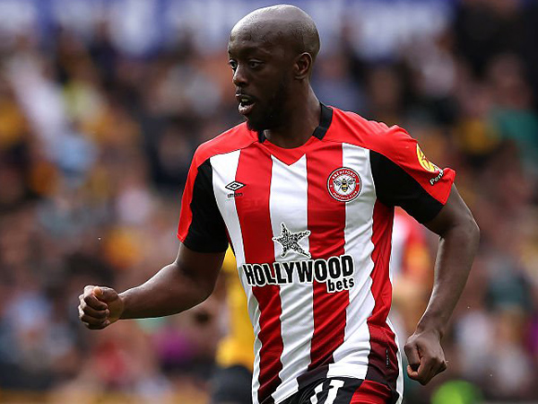 Saingi Newcastle, Liverpool Juga Kejar Yoane Wissa